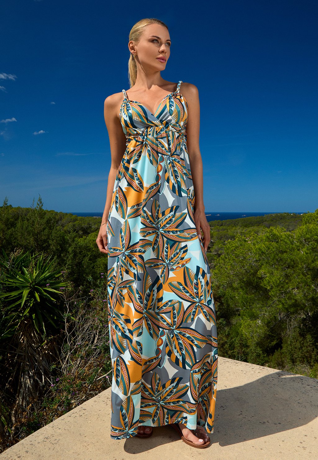 Платье макси CHIC by Lirette, серый
Платье макси CHIC by Lirette, серый