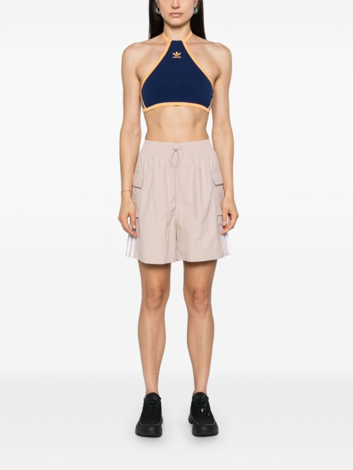Укороченный топ с вырезом халтер и логотипом Adidas, синий
Укороченный топ с вырезом халтер и логотипом Adidas, синий