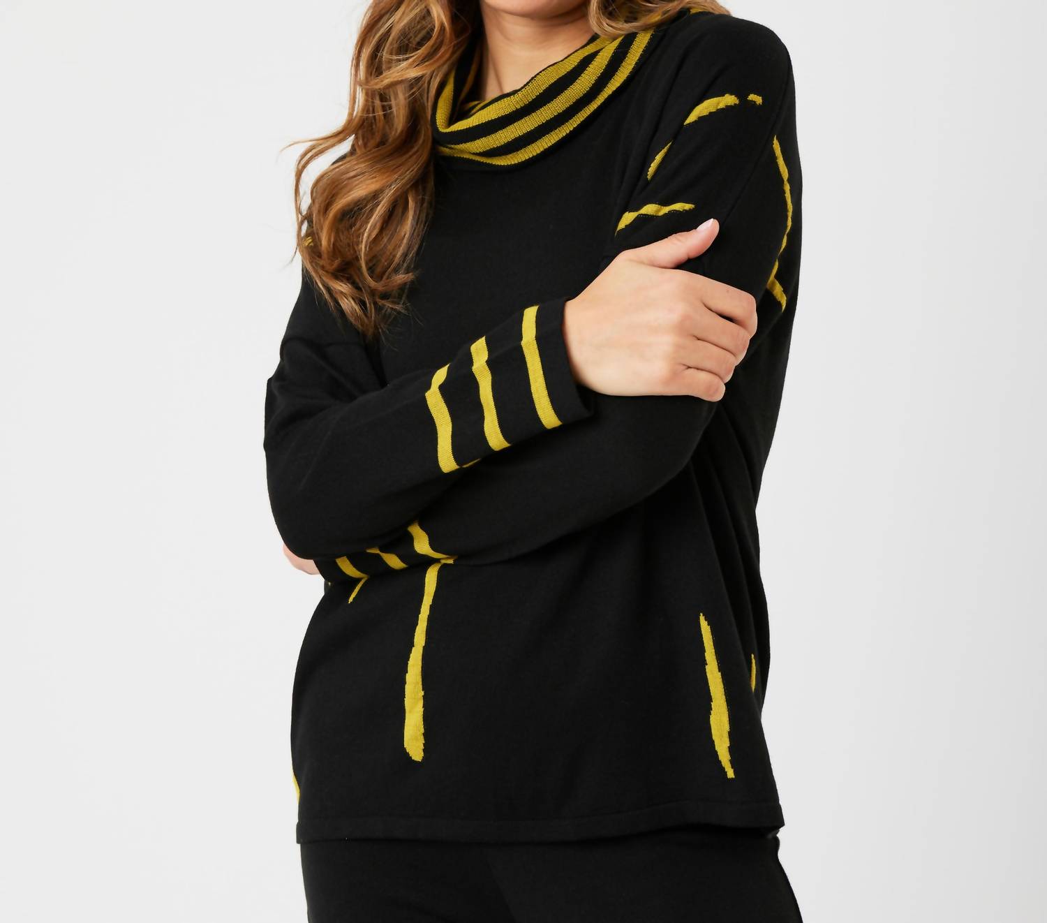 Свитер свободного кроя с воротником-хомут, черный/горчичный Angel Apparel
Свитер свободного кроя с воротником-хомут, черный/горчичный Angel Apparel