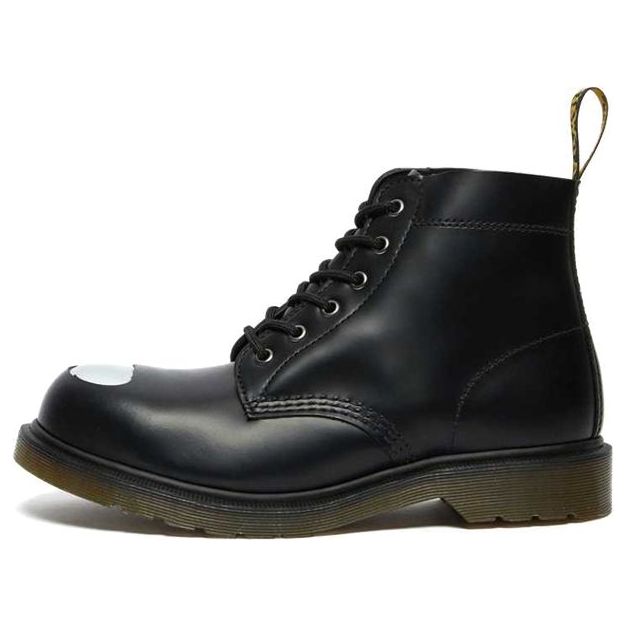 Мужские ботинки Dr.Martens 101 кожаные с потертым носком, черный
Мужские ботинки Dr.Martens 101 кожаные с потертым носком, черный