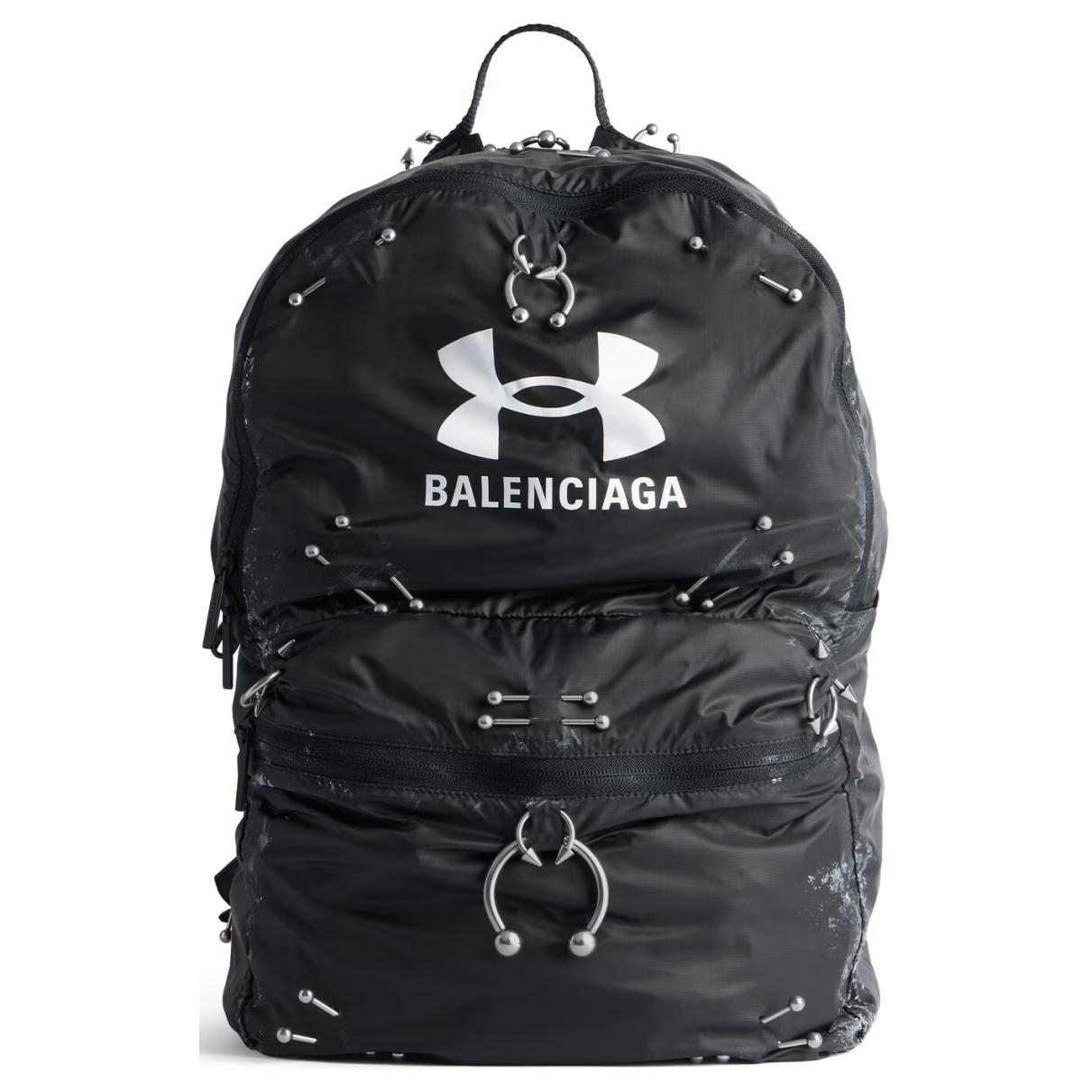 Balenciaga Рюкзак Under Armour Collaboration Polyamide мужской черный
Balenciaga Рюкзак Under Armour Collaboration Polyamide мужской черный