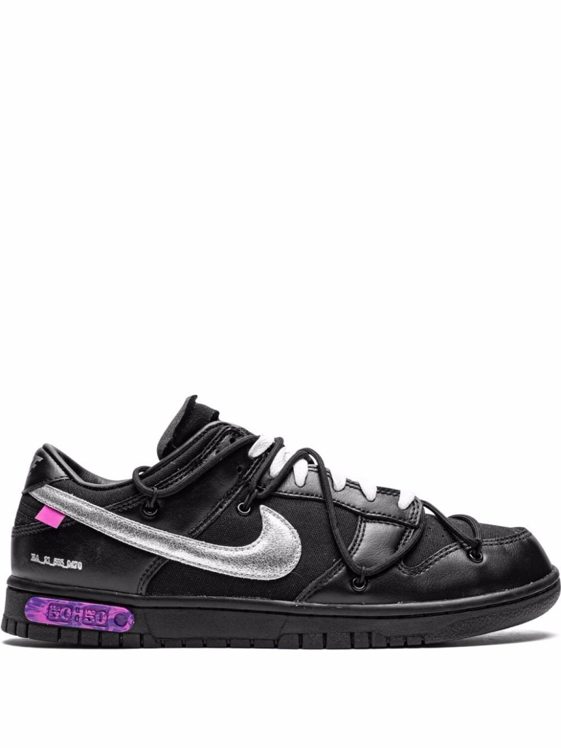 Кроссовки Dunk Low из коллаборации с Off-White Nike X Off-White, черный 
Кроссовки Dunk Low из коллаборации с Off-White Nike X Off-White, черный