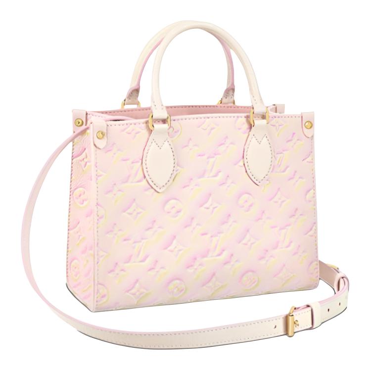 LOUIS VUITTON Портативная порошковая пудра светлорозовая
LOUIS VUITTON Портативная порошковая пудра светлорозовая