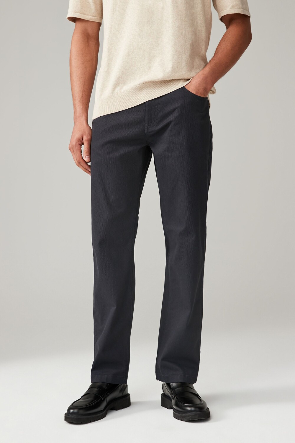 Брюки джинсовые из мягкого эластичного денима с принтом Next, черный
Брюки джинсовые из мягкого эластичного денима с принтом Next, черный