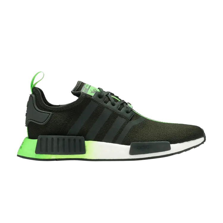 Кроссовки adidas Star Wars x NMD_R1 J 'Yoda', зеленый
Кроссовки adidas Star Wars x NMD_R1 J 'Yoda', зеленый