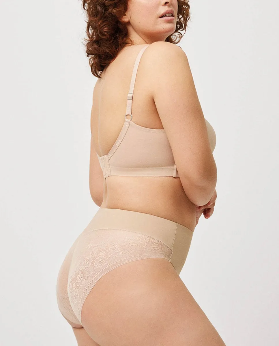 Корректирующие трусики с кружевом Ysabel Mora, бежевый
Корректирующие трусики с кружевом Ysabel Mora, бежевый
