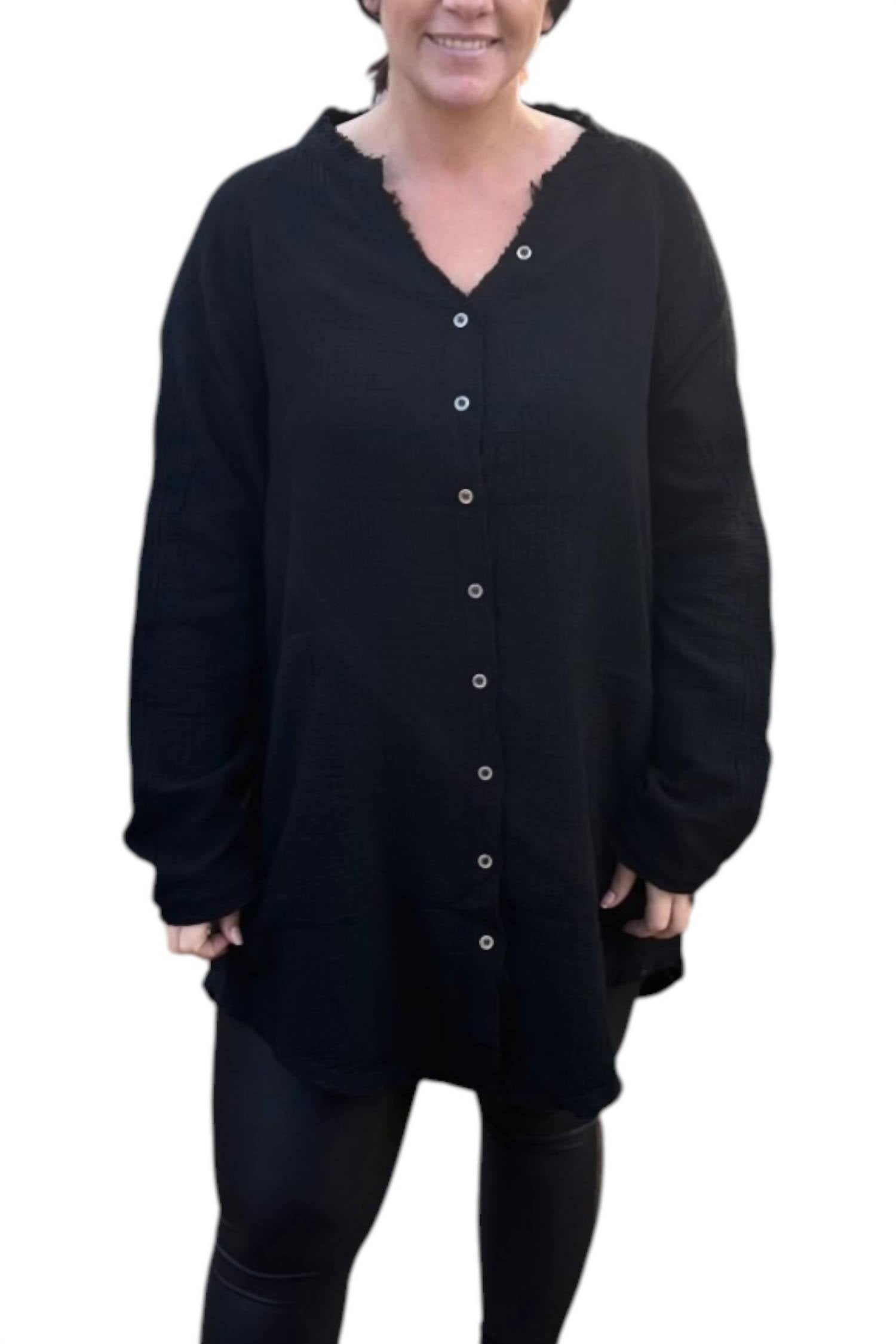 Черное платье с отложным воротником Blue Buttercup
Черное платье с отложным воротником Blue Buttercup