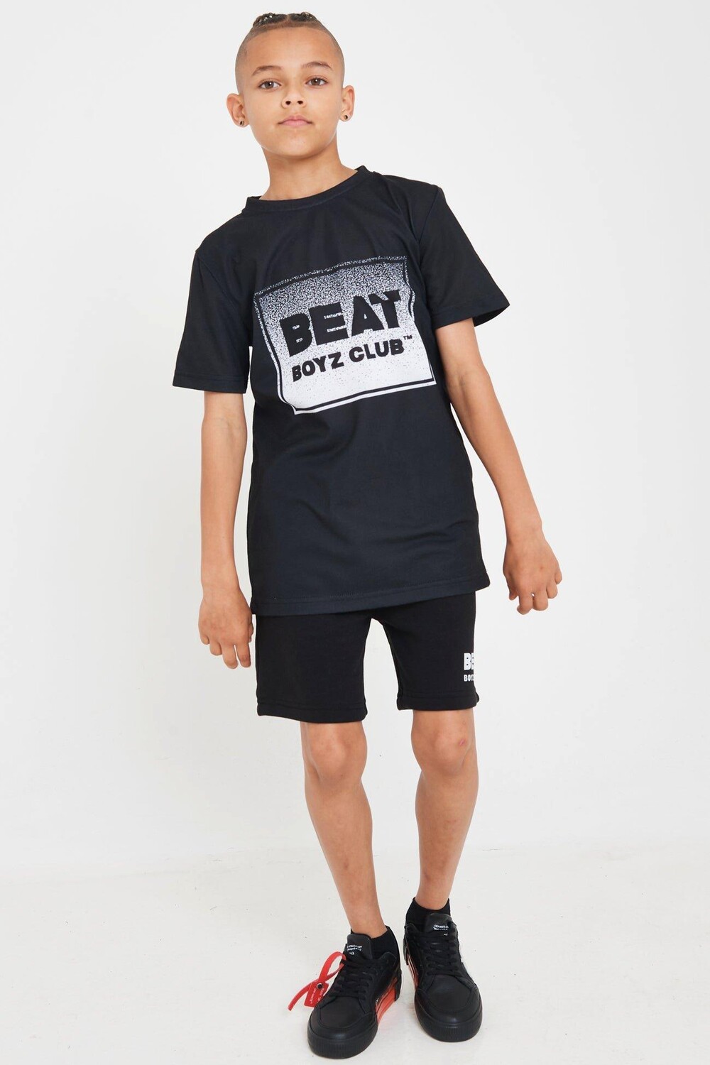 Футболка с логотипом Stipple Beat Boyz Club, черный
Футболка с логотипом Stipple Beat Boyz Club, черный