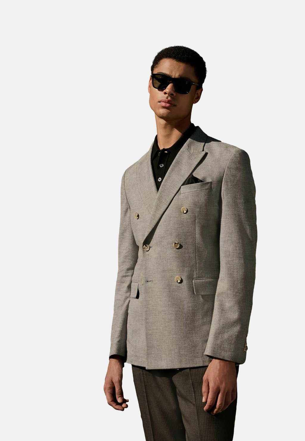 Пиджак-блейзер REGULAR FIT Next, серый
Пиджак-блейзер REGULAR FIT Next, серый