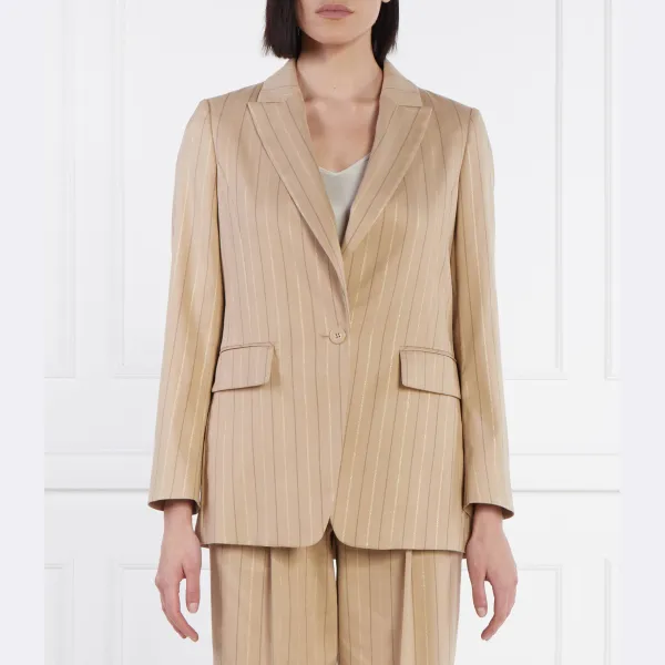 Элегантный пиджак приталенного кроя с добавлением белья Marc Cain, бежевый
Элегантный пиджак приталенного кроя с добавлением белья Marc Cain, бежевый