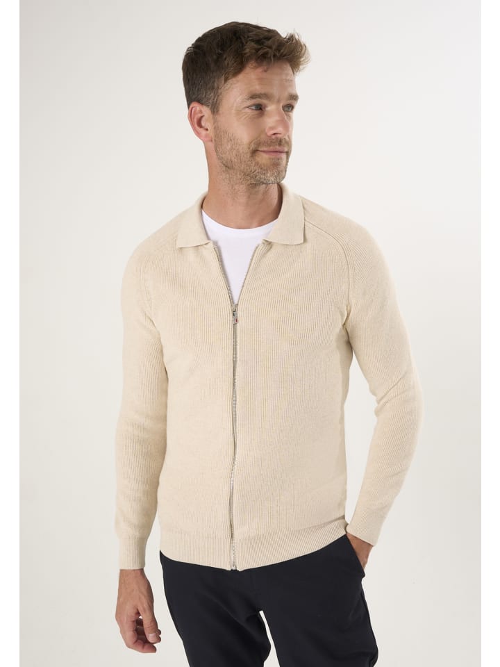 Бежевый кардиган Felix Hardy
Бежевый кардиган Felix Hardy