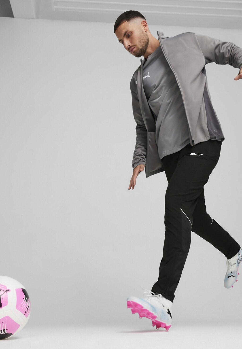 Куртка тренировочная Teamgoal Puma, серо-бело-серая, Серый, Куртка тренировочная Teamgoal Puma, серо-бело-серая
Куртка тренировочная Teamgoal Puma, серо-бело-серая, Серый, Куртка тренировочная Teamgoal Puma, серо-бело-серая