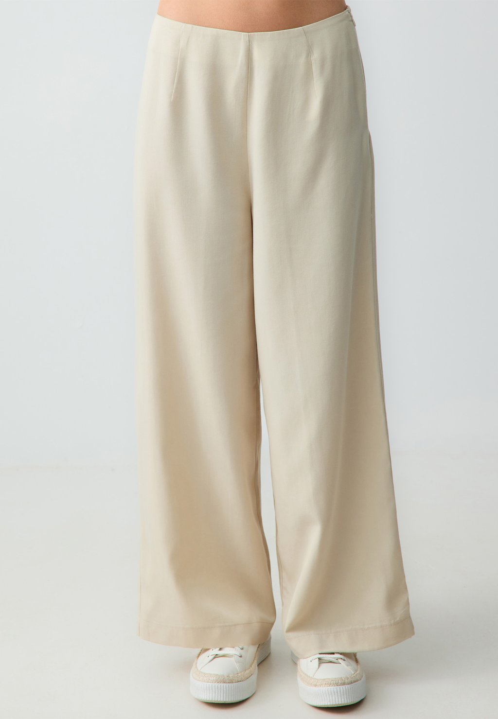 Брюки LOOSE FIT Jimmy Key, цвет Stone
Брюки LOOSE FIT Jimmy Key, цвет Stone