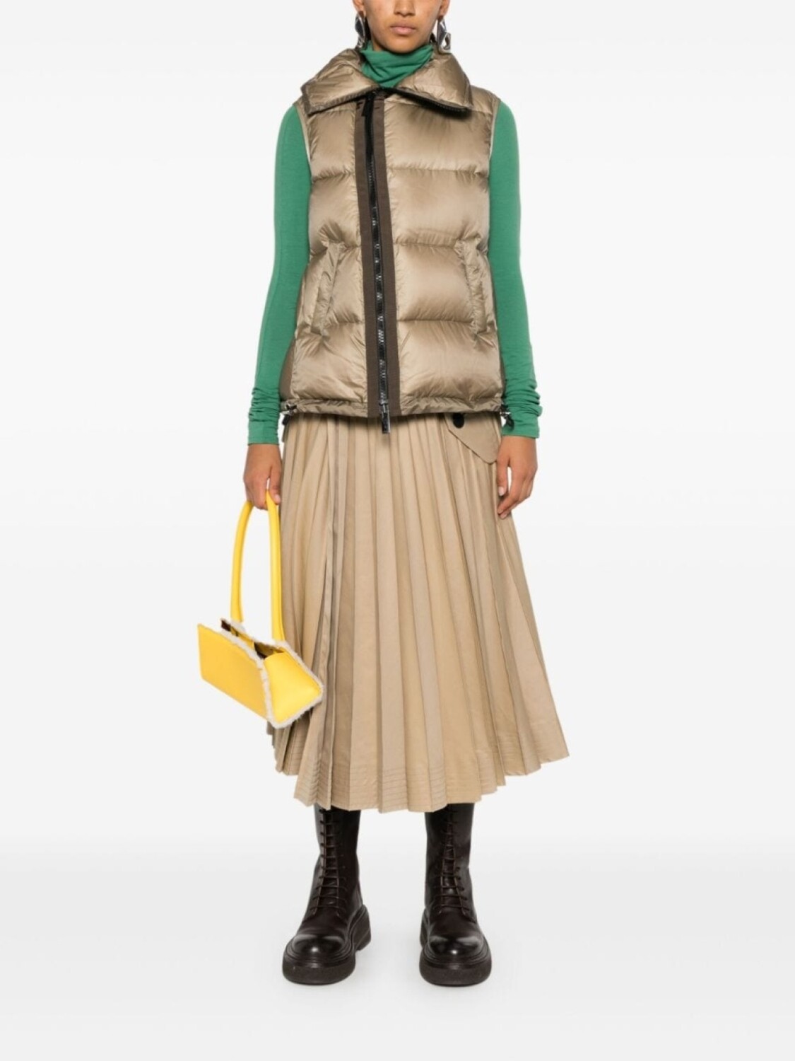 Sacai плиссированная юбка, нейтральный цвет
Sacai плиссированная юбка, нейтральный цвет