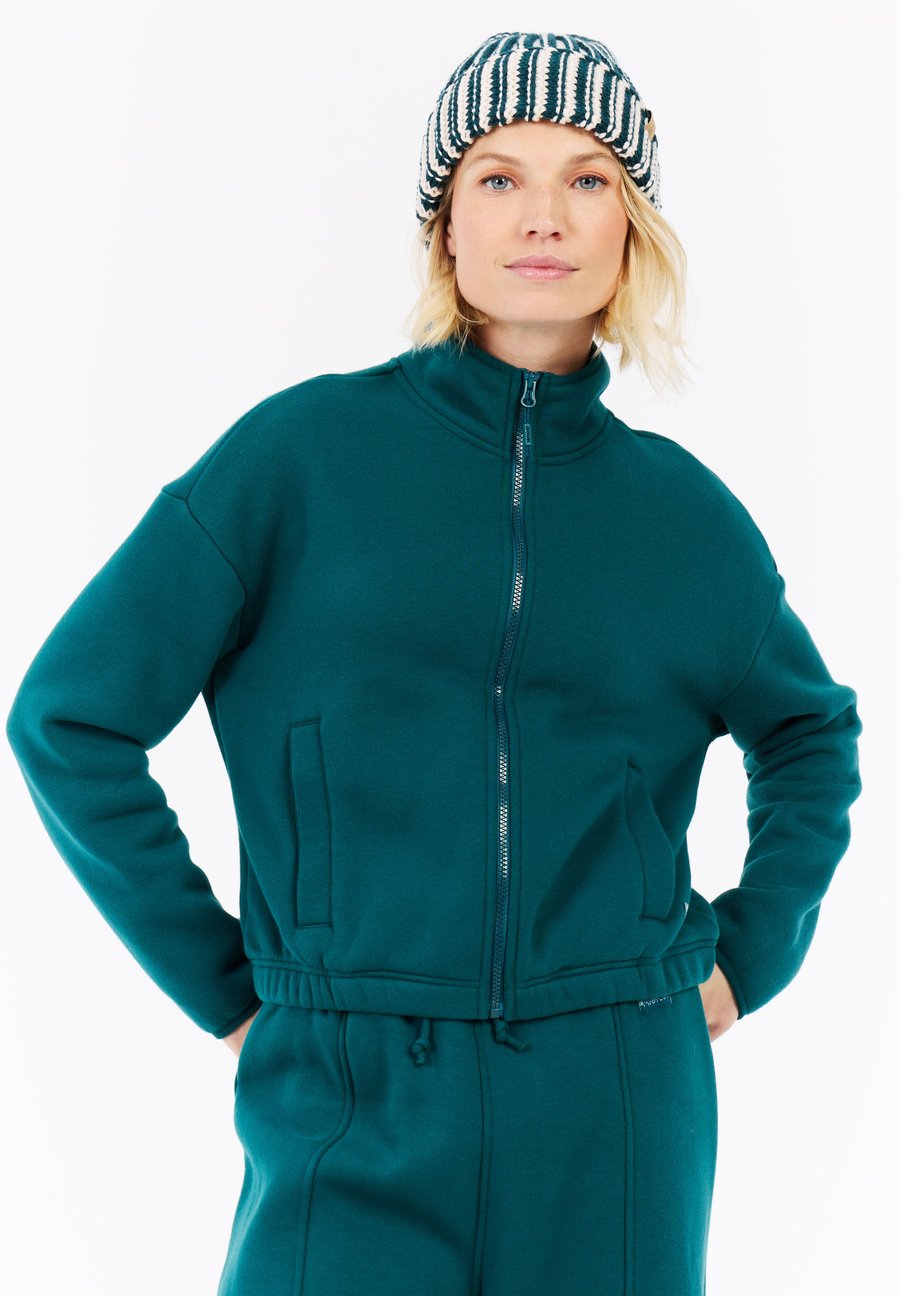 Толстовка Protest PAKIRI, Rainstorm Blue/Teal
Толстовка Protest PAKIRI, Rainstorm Blue/Teal