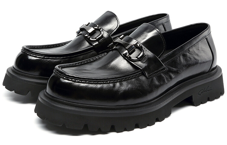 Лоферы мужские черный Shachi
Лоферы мужские черный Shachi