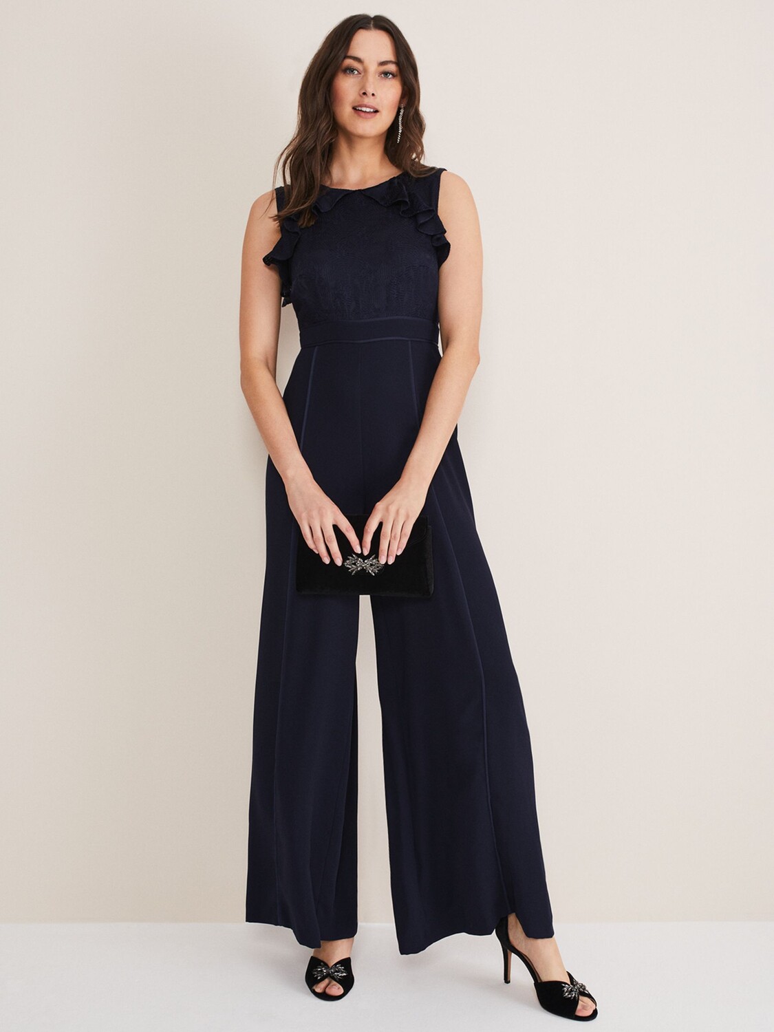 Комбинезон широкого кроя Phase Eight Atlanta Burnout, темно-синий
Комбинезон широкого кроя Phase Eight Atlanta Burnout, темно-синий