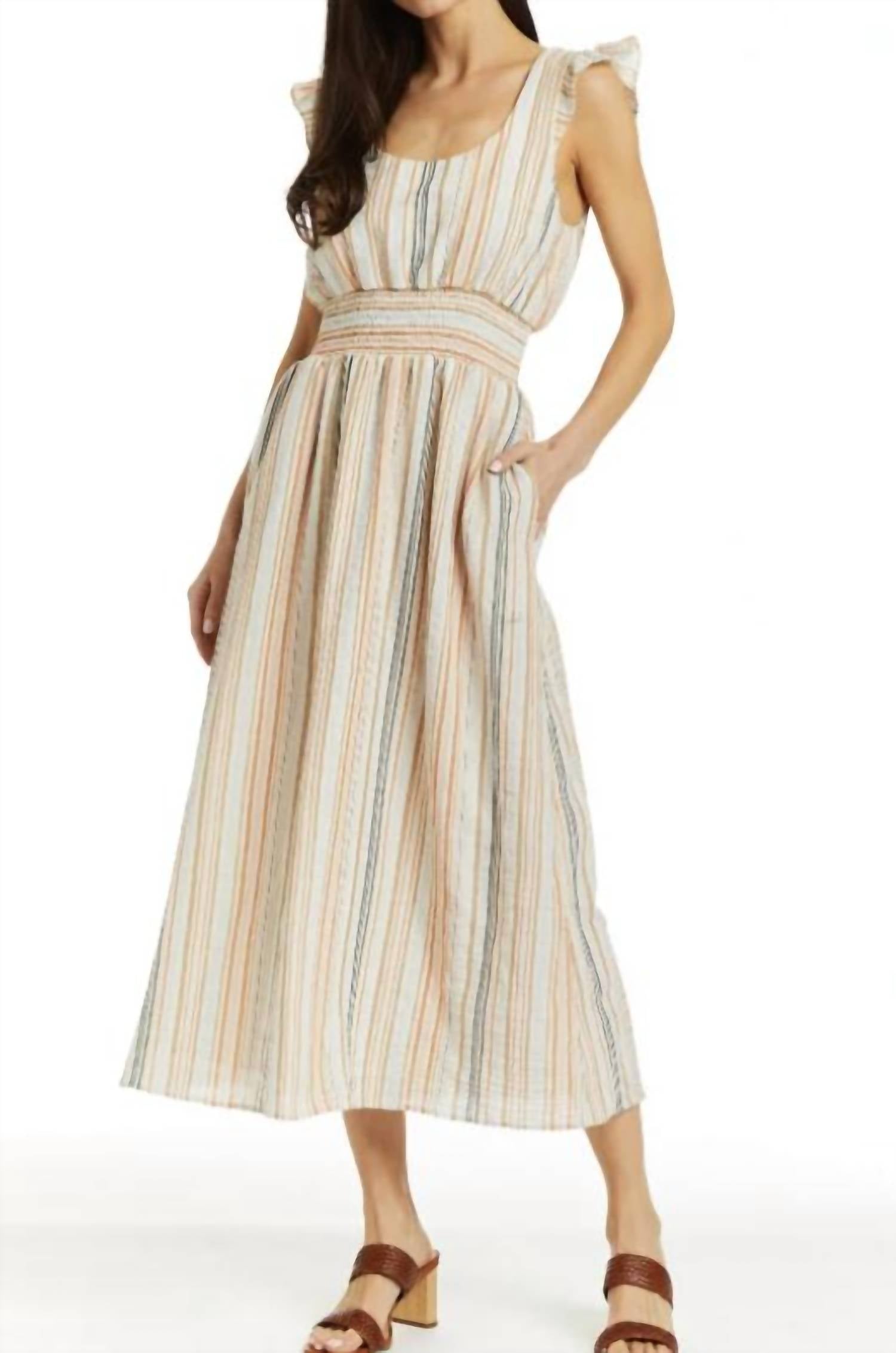 Платье Полли Песочного цвета DREW, цвет sand
Платье Полли Песочного цвета DREW, цвет sand