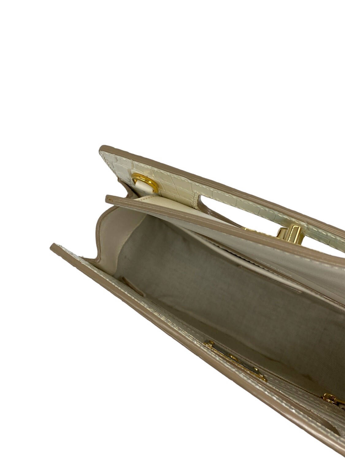 Женская сумка Bally Caya 6232623 из кожи с костяной ручкой сверху, мультиколор
Женская сумка Bally Caya 6232623 из кожи с костяной ручкой сверху, мультиколор