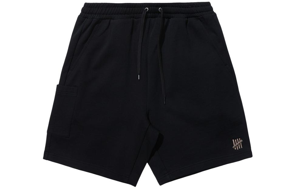 Летние шорты унисекс SS24 UNDEFEATED, черный
Летние шорты унисекс SS24 UNDEFEATED, черный