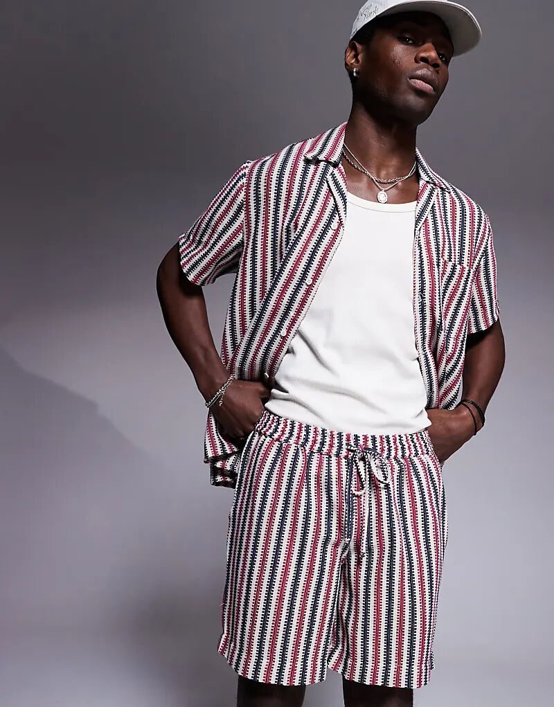 Трикотажные пляжные шорты South Beach в полоску, разноцветные - часть комплекта
Трикотажные пляжные шорты South Beach в полоску, разноцветные - часть комплекта