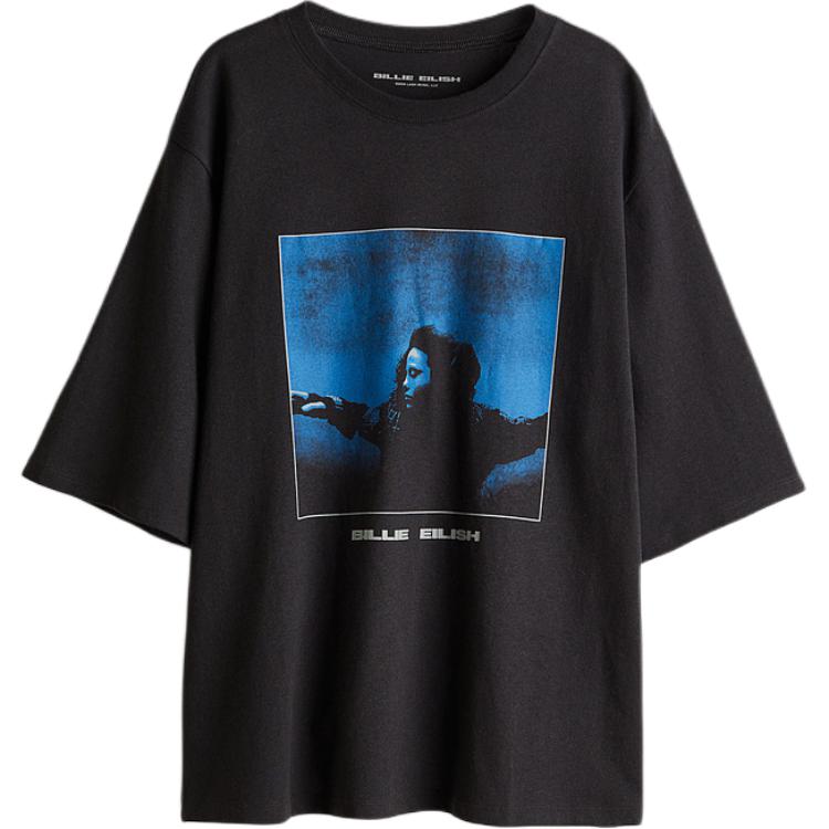 H&M Футболка женская черная
H&M Футболка женская черная