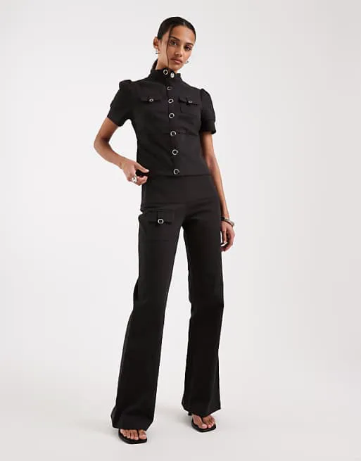 Теплый коричневый топ с короткими рукавами и пуговицами Motel Coord Renia
Теплый коричневый топ с короткими рукавами и пуговицами Motel Coord Renia