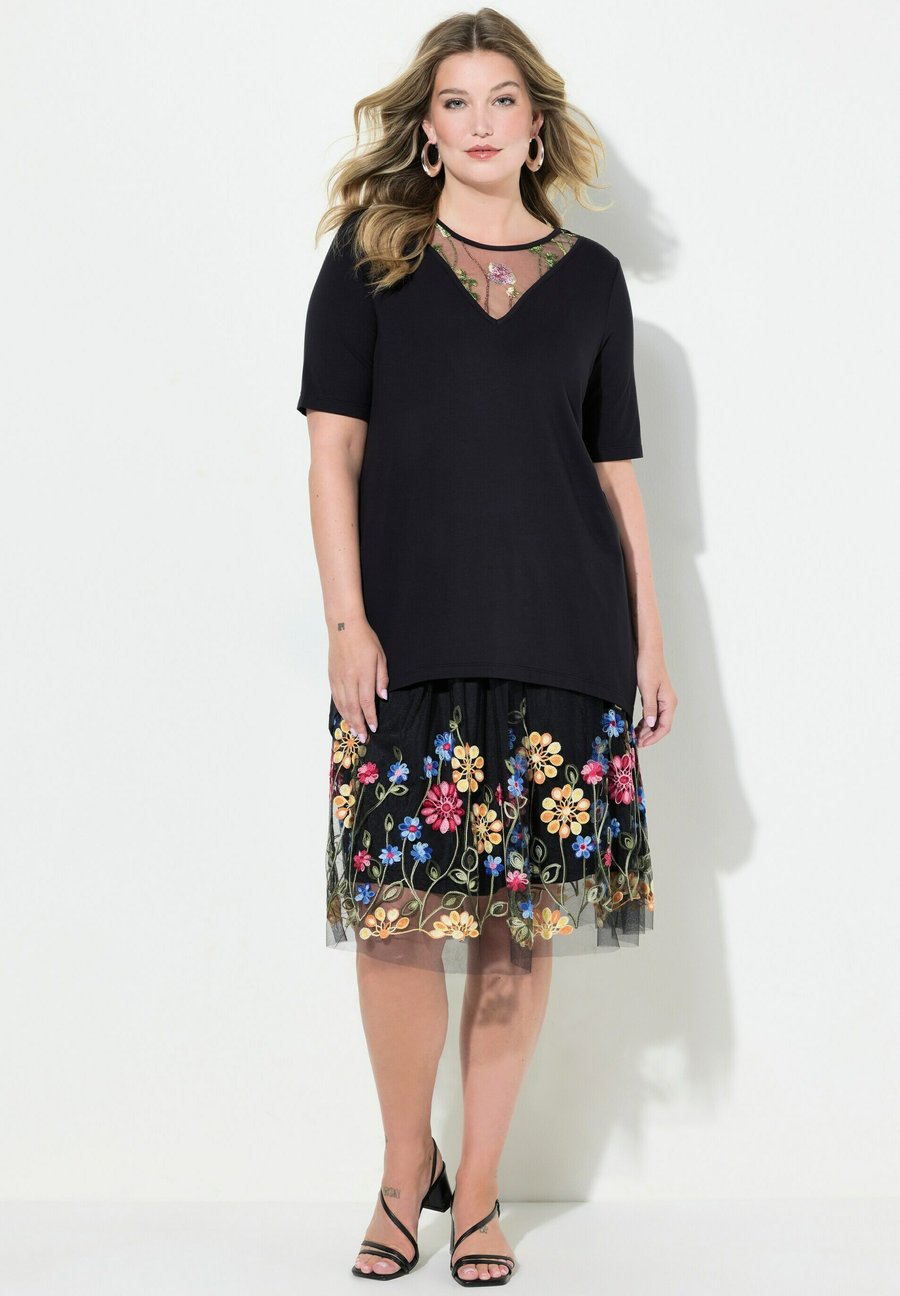 Футболка MIAMODA Print T-shirt, Black, Черный, Футболка MIAMODA Print T-shirt, Black
Футболка MIAMODA Print T-shirt, Black, Черный, Футболка MIAMODA Print T-shirt, Black