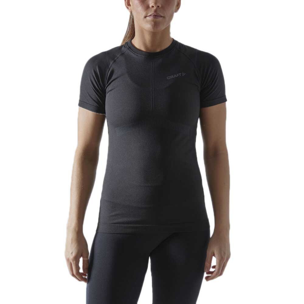 Футболка Craft Active Intensity, черный
Футболка Craft Active Intensity, черный