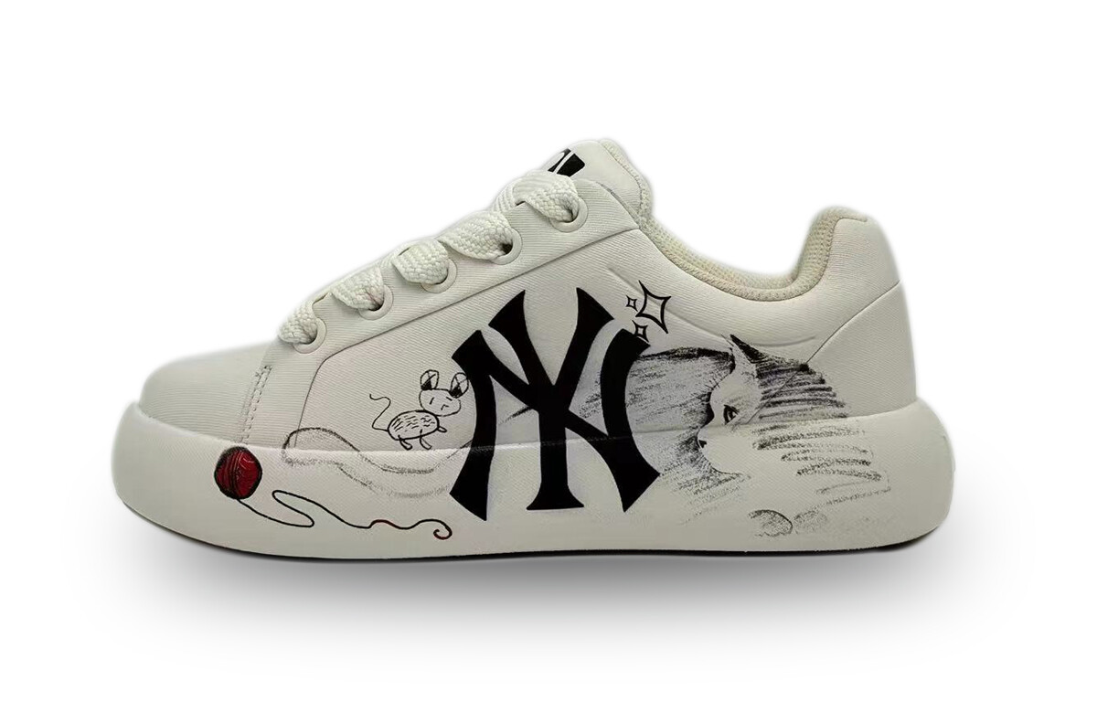 Кроссовки MLB Chunky Classic Skateboarding Shoes Unisex Low-top White/black, цвет Cat family
Кроссовки MLB Chunky Classic Skateboarding Shoes Unisex Low-top White/black, цвет Cat family