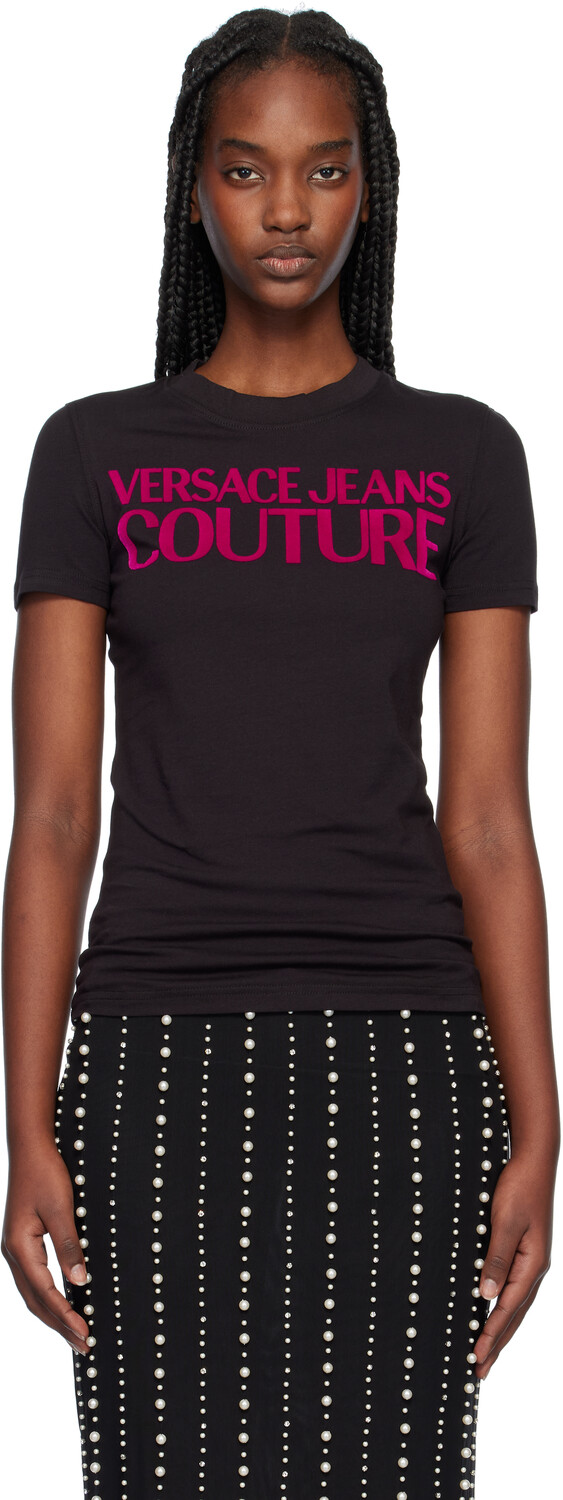 Черная футболка с логотипом учреждения Versace Jeans Couture
Черная футболка с логотипом учреждения Versace Jeans Couture