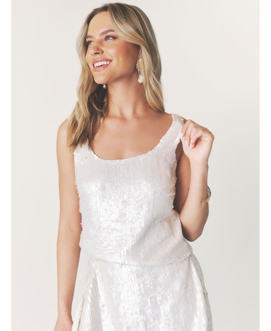 Женская блузка Alice с вышивкой пайетками и вырезом-лодочкой Six Stories, Ivory
Женская блузка Alice с вышивкой пайетками и вырезом-лодочкой Six Stories, Ivory