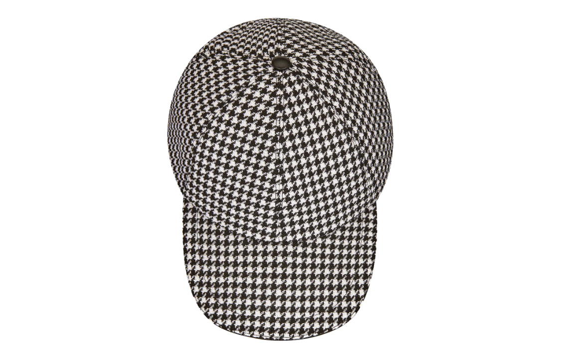 Бейсболка из нейлона женская DIOR, черно-белая
Бейсболка из нейлона женская DIOR, черно-белая