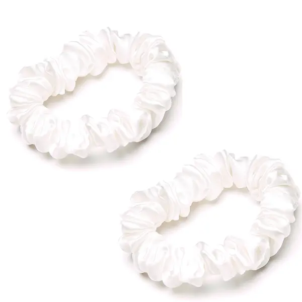 Резинка для волос 100% шелк - белая, 2 шт. Easy Livin'
Резинка для волос 100% шелк - белая, 2 шт. Easy Livin'