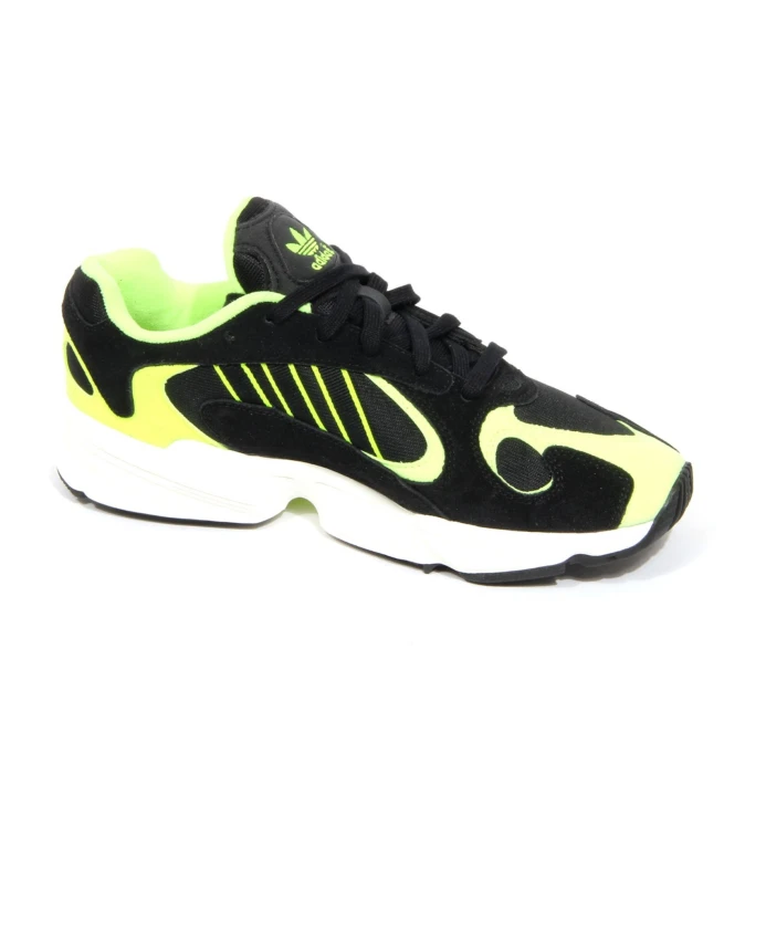 Туфли Yung-1 из ткани и замши ярко-желтого цвета. Adidas, черный
Туфли Yung-1 из ткани и замши ярко-желтого цвета. Adidas, черный