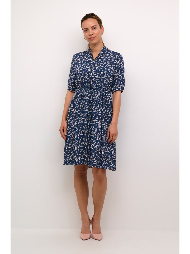 Платье до колена Cream
Платье до колена Cream