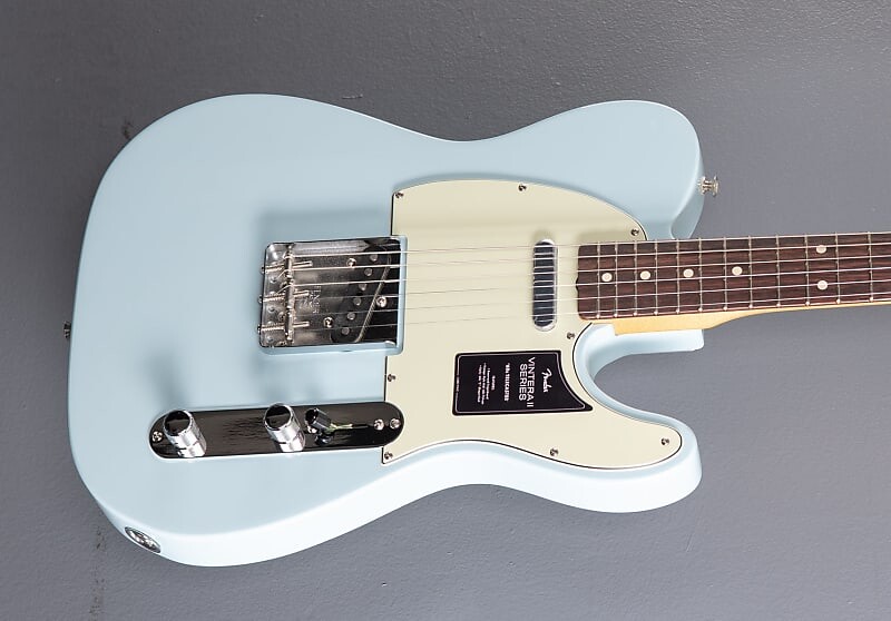 Электрогитара Fender Vintera II 60's Telecaster - Sonic Blue
Электрогитара Fender Vintera II 60's Telecaster - Sonic Blue