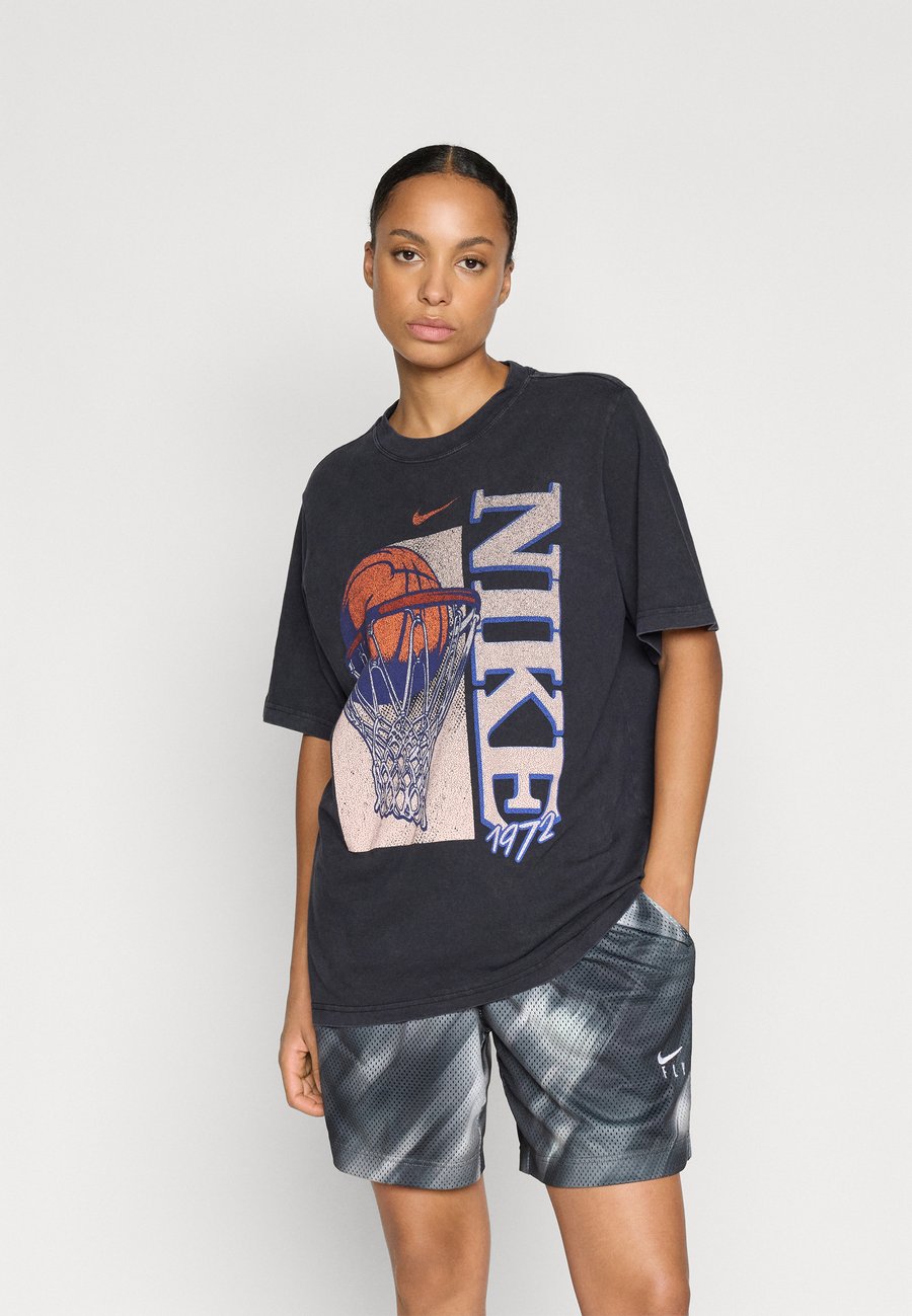 Футболка Nike Performance TEE LOCKUP, Black
Футболка Nike Performance TEE LOCKUP, Black