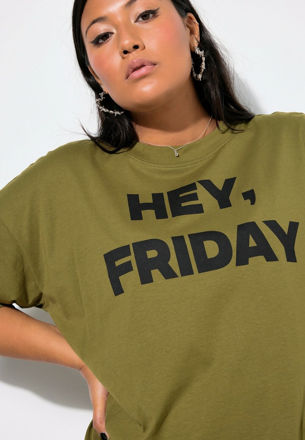 Футболка с принтом , OVERSIZED, STATEMENT-PRINT Studio Untold, черный
Футболка с принтом , OVERSIZED, STATEMENT-PRINT Studio Untold, черный