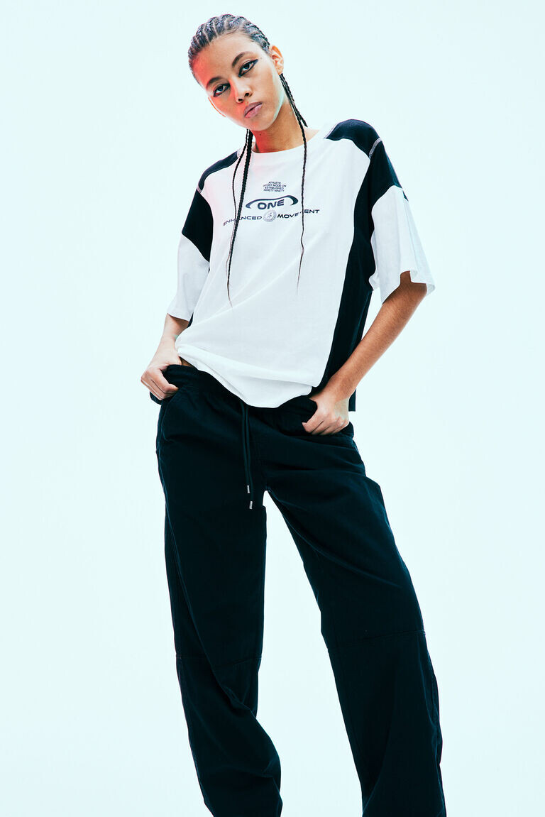 Брюки с заниженной талией H&M, черный
Брюки с заниженной талией H&M, черный