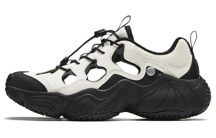 Женские кроссовки Life Collection River Trekking, цвет слоновой кости/черный Anta
Женские кроссовки Life Collection River Trekking, цвет слоновой кости/черный Anta