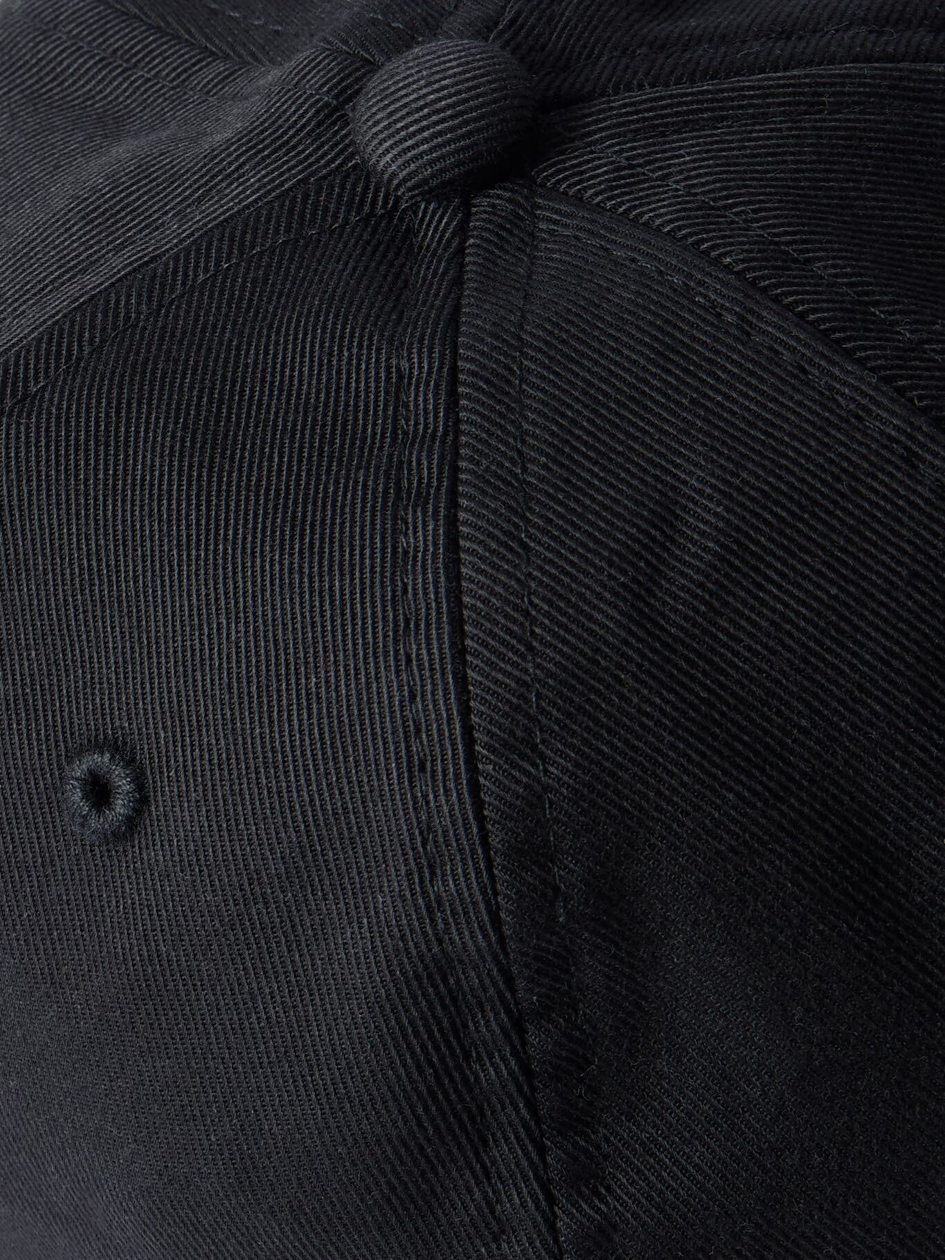 Бейсболка из хлопчатобумажной саржи с кожаной отделкой MR P., черный 
Бейсболка из хлопчатобумажной саржи с кожаной отделкой MR P., черный