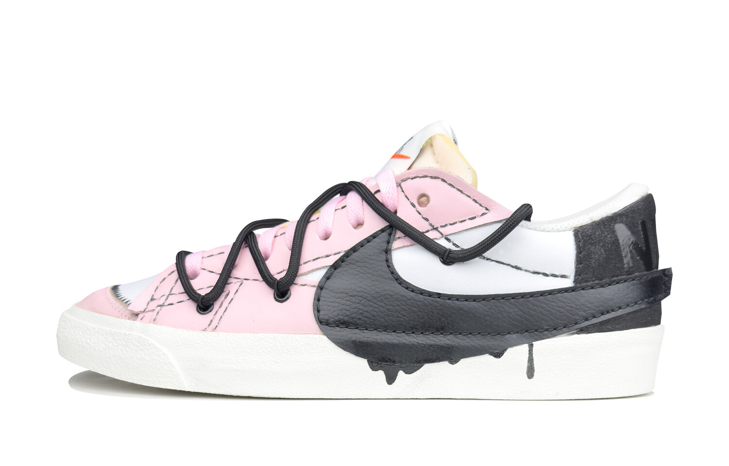 Кроссовки Nike Blazer Skateboarding Shoes Men Low-top Pink/white/black, черный/розовый
Кроссовки Nike Blazer Skateboarding Shoes Men Low-top Pink/white/black, черный/розовый
