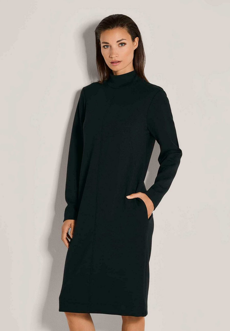 Платье MADELEINE STEHKRAGEN IN H-LINIE, Black
Платье MADELEINE STEHKRAGEN IN H-LINIE, Black