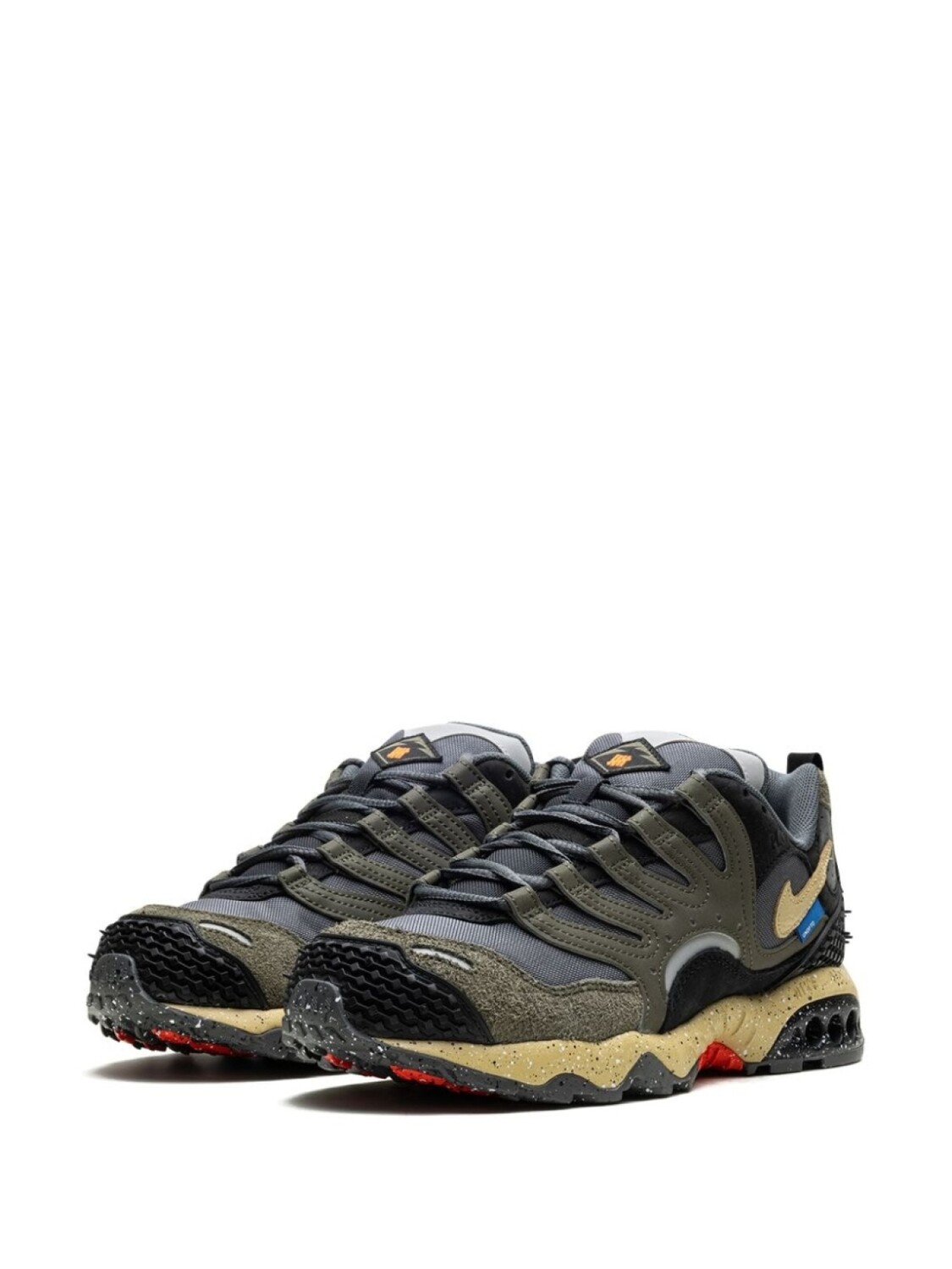 Nike кроссовки Air Terra Humara Cargo Khaki из коллаборации с Undefeated, коричневый
Nike кроссовки Air Terra Humara Cargo Khaki из коллаборации с Undefeated, коричневый