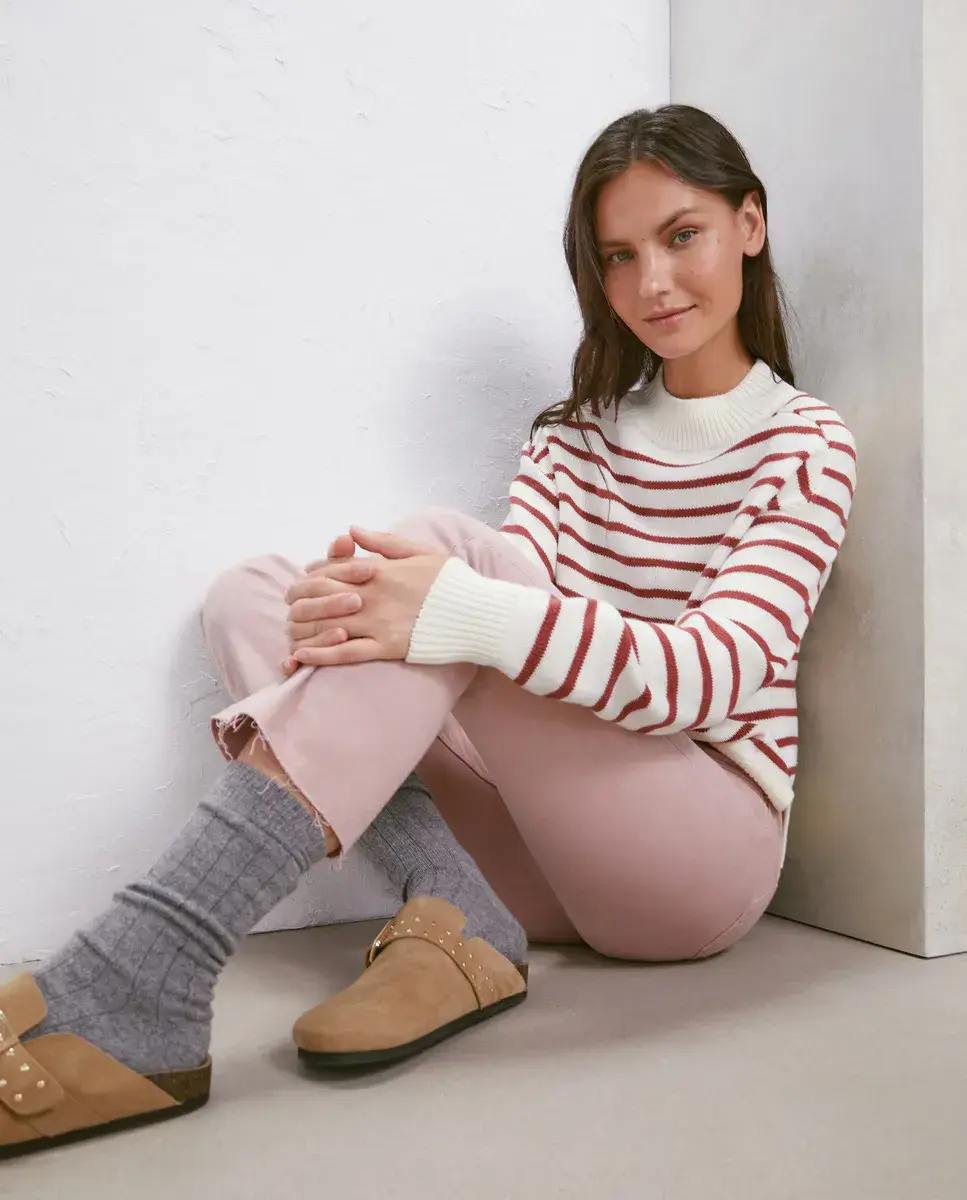 Женский свитер переменного тока с круглым вырезом и рукавами-молотками Easy Wear, розовый
Женский свитер переменного тока с круглым вырезом и рукавами-молотками Easy Wear, розовый