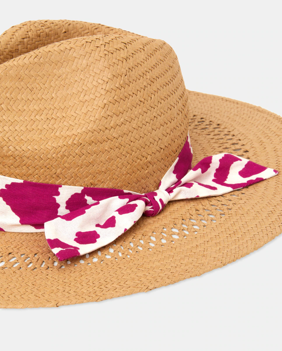 Бумажная шляпа с лентой в звериный принт Tintoretto, цвет Buganvilla 
Бумажная шляпа с лентой в звериный принт Tintoretto, цвет Buganvilla