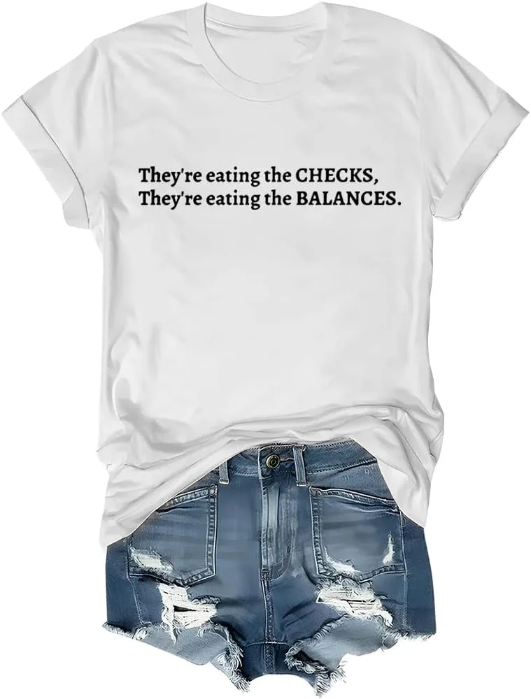 Футболка Unisex с принтом "They're Eating The Checks They're Eating The Balances"
Футболка Unisex с принтом "They're Eating The Checks They're Eating The Balances"