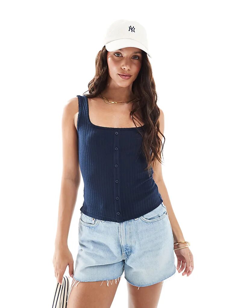 Майка без рукавов Miss Selfridge с ребристыми пуговицами, темно-синего цвета
Майка без рукавов Miss Selfridge с ребристыми пуговицами, темно-синего цвета
