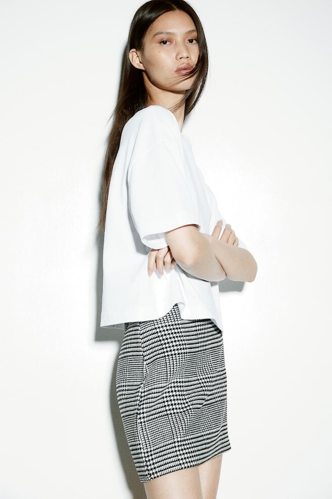 Мини-Юбка H&M, черный
Мини-Юбка H&M, черный